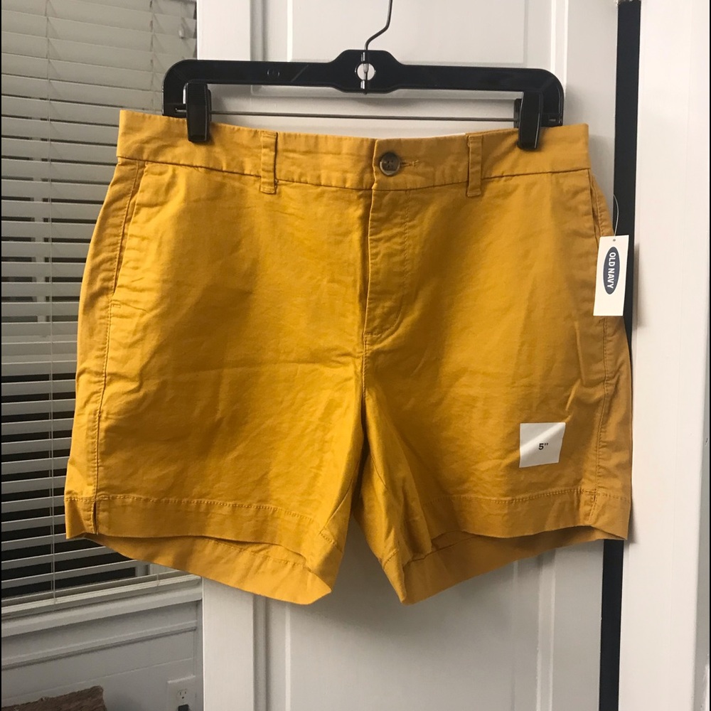 Old Navy 5” shorts
